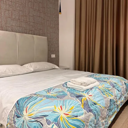 Adore Blloku Appartement *