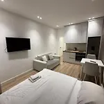 Apartment Adore Blloku *