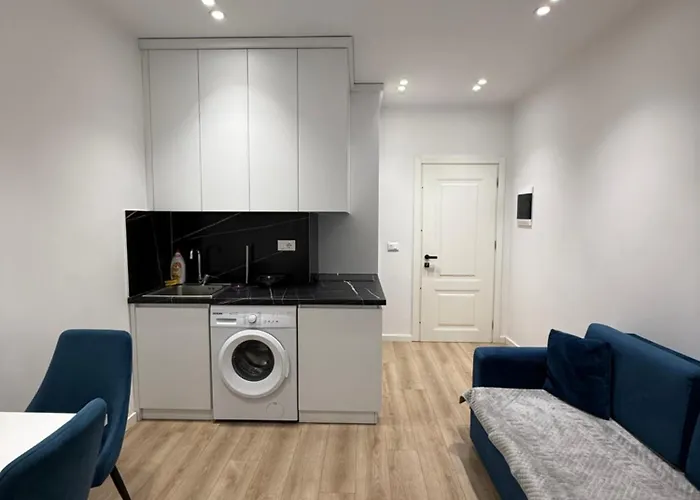 Adore Blloku * טיראנה